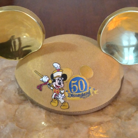 AUTHENTIC DISNEY 50TH MICKEY CAP - Picture 5 of 6